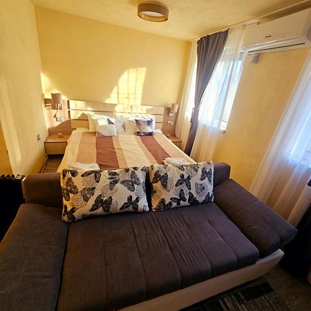 Cazare Apartamente Iris Băile Felix エクステリア 写真