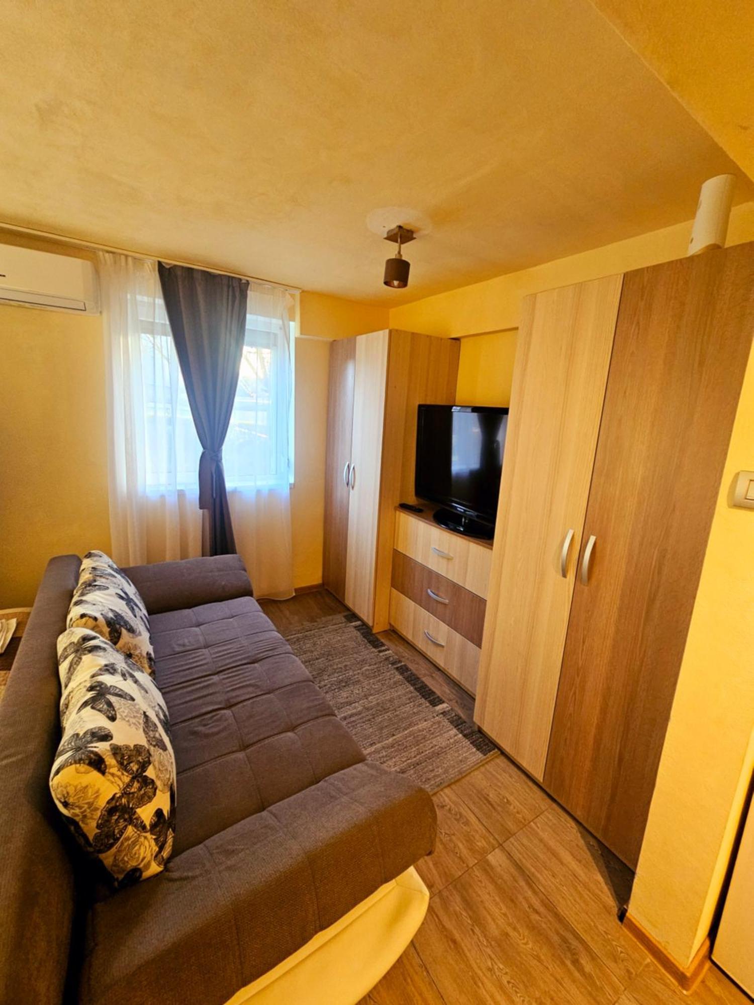 Cazare Apartamente Iris Băile Felix エクステリア 写真